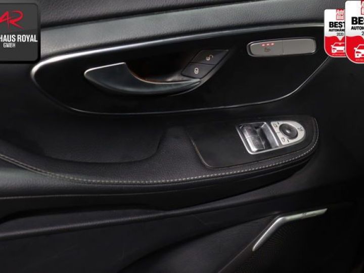 Mercedes Classe V V250 D 4Matic 7 Sièges AMG Night Vision Commande Caméra 360° 1 Main Garantie 12 Mois Noir - 11