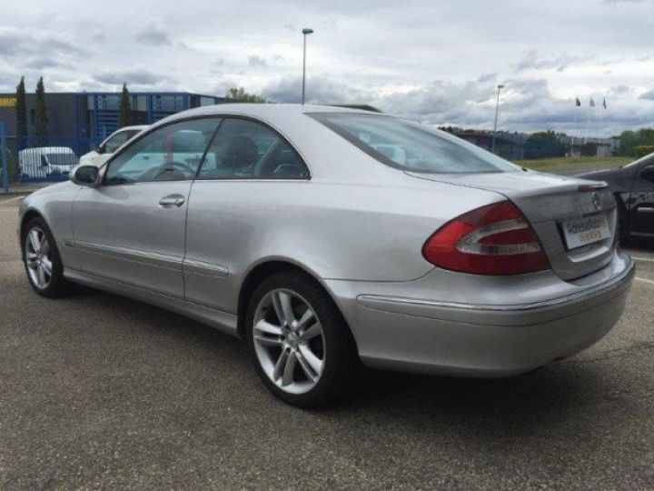 Mercedes CLK 270 CDI AVANTGARDE BA     Diesel GRIS METAL - 12