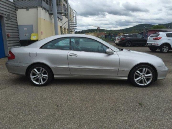 Mercedes CLK 270 CDI AVANTGARDE BA     Diesel GRIS METAL - 15