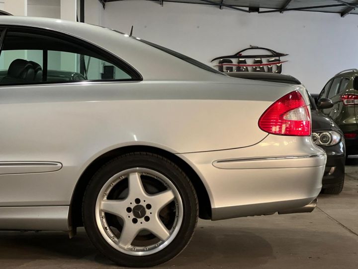 Mercedes CLK CLASSE 280 231CH ELEGENCE 7G-TRONIC Gris Clair Métallisé - 20