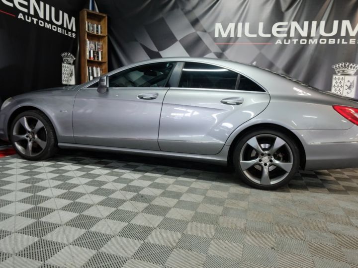 Mercedes CLS CLASSE 350 CDI BE 4MATIC EDITION 1 Gris C - 6