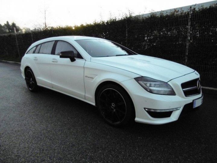 Mercedes CLS Shooting Brake 63 AMG -S- 4matic 585cv     Essence BLANC - 1