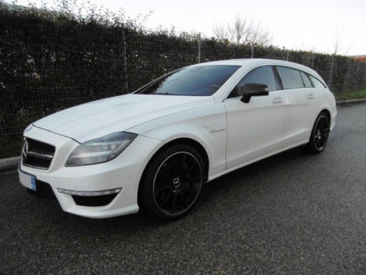 Mercedes CLS Shooting Brake 63 AMG -S- 4matic 585cv     Essence BLANC - 2