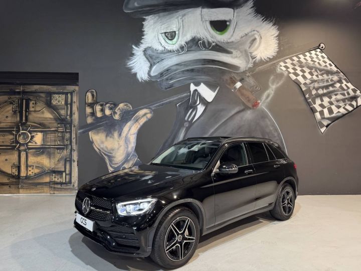 Mercedes GLC 200 d AMG Line Toit Ouvrant Noir - 1