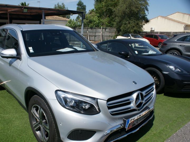 Mercedes GLC 220 D 170CH BUSINESS EXECUTIVE 4MATIC 9G-TRONIC Gris C - 3