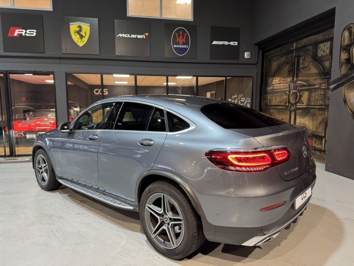 Mercedes GLC 220 d AMG Line 4Matic Gris Foncé - 5