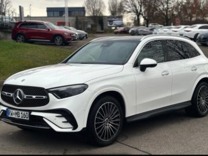 Mercedes GLC 220d 4M/AMG/ATTELAGE/PANO Blanc - 1