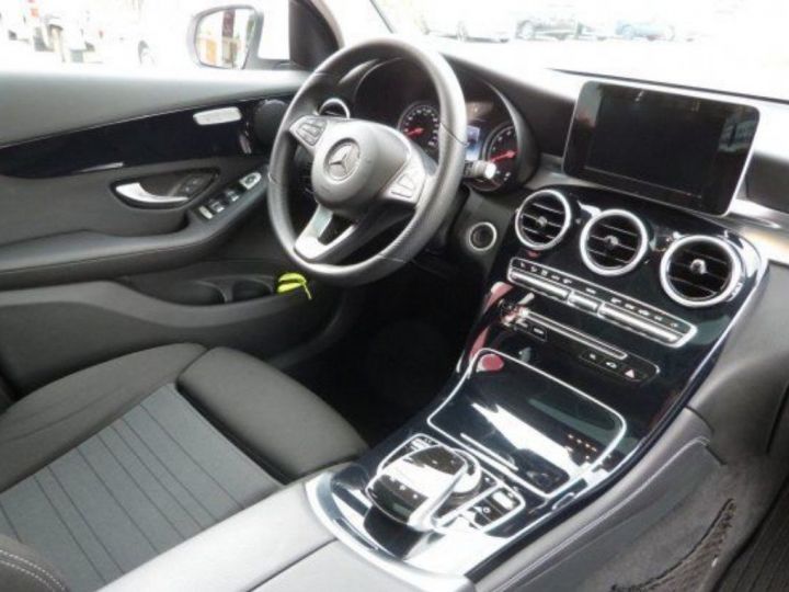 Mercedes GLC 250  CDI 204 Exclusive 4Matic 9G-TRO(12/2015) POLARWEISS - UNILACK blanc - 6