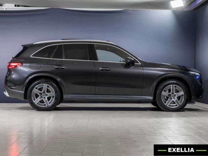 Mercedes GLC 300 E HYBRID EQ 4MATIC AMG LINE 9G-TRONIC GRAPHIT GRAU  Occasion - 2