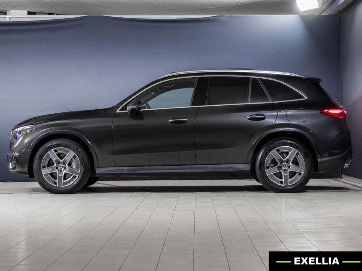 Mercedes GLC 300 E HYBRID EQ 4MATIC AMG LINE 9G-TRONIC GRAPHIT GRAU  Occasion - 3