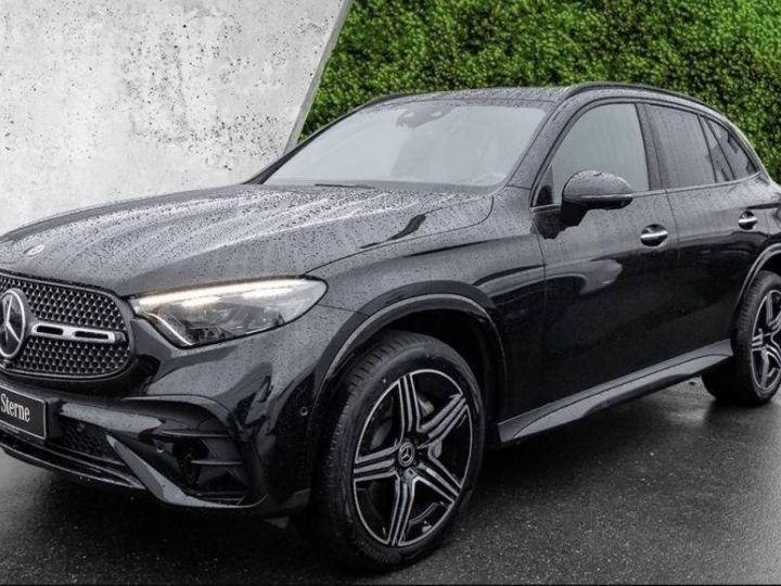 Mercedes GLC 400e 4M *AMG*LED*MBUX*PANO*BURMESTER Noir - 1