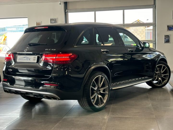 Mercedes GLC AMG 43 4MATIC Noir métal - 13