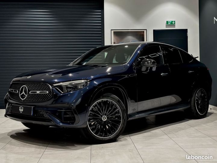 Mercedes GLC Classe COUPE II FACELIFT 400e 388 CH HYBRID 9G-TRONIC AMG LINE PACK CARBONE JA20 Burmester® 3D TOIT OUVRANT TÊTE HAUTE MBUX 18900 KMS Bleu - 1