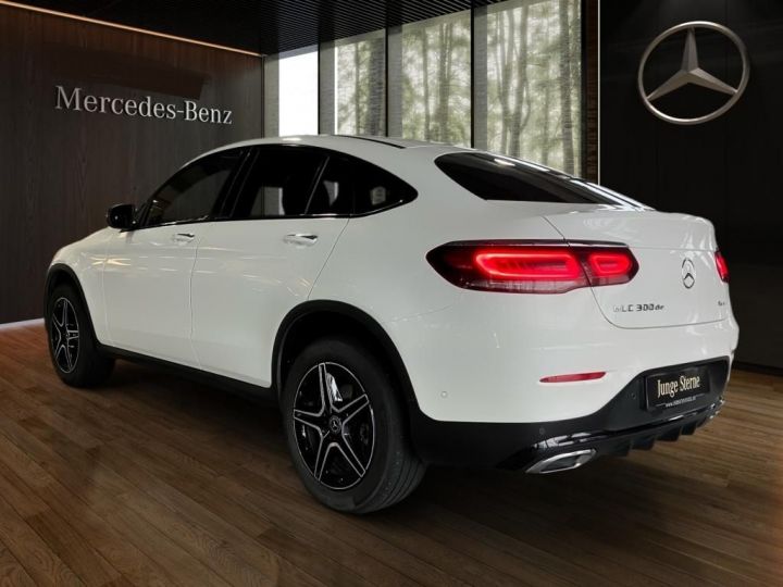 Mercedes GLC Coupé Mercedes GLC Coupé 300de 194Ch Hybride 4M AMG-Line+Nuit+KEYLESS+LED / 53 Blanc - 18