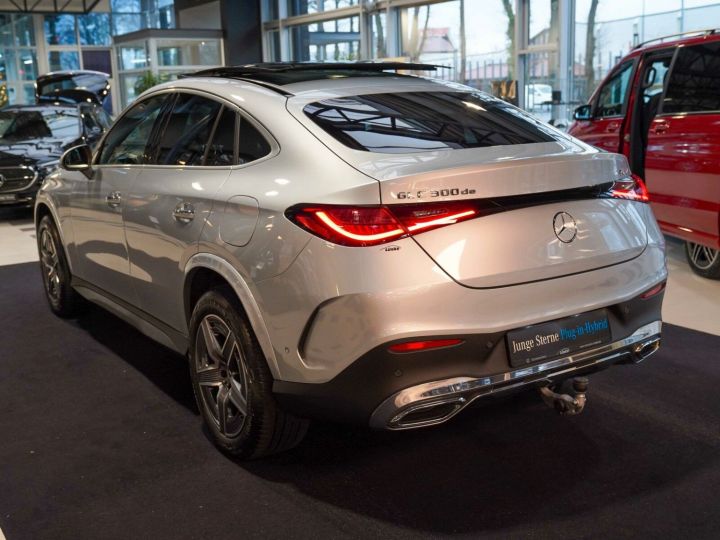 Mercedes GLC Coupé Mercedes GLC Coupé 300de 197Ch 4M AMG Line Pano Burmester Attelage Caméra 360 / 41 Argent Métallisé - 2