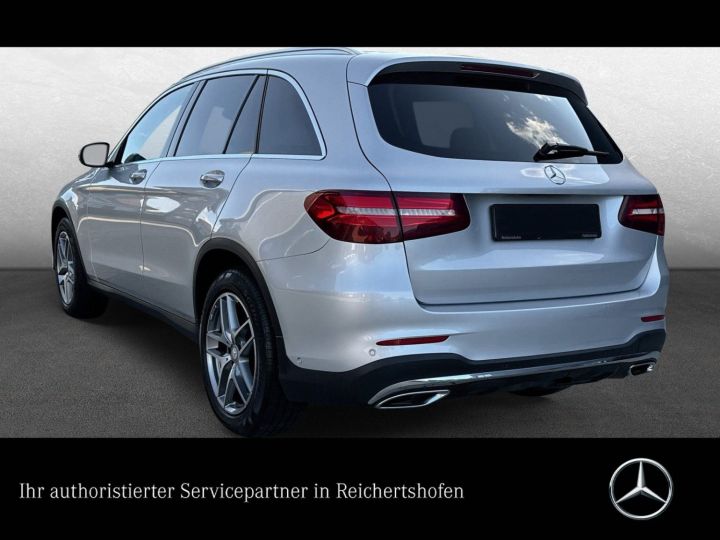 Mercedes GLC Mercedes GLC 250d 204Ch 4M AMG Suspension Pneuma Attelage Alarme Caméra 360 T.O Distronic / 50 Argent Métallisé - 2