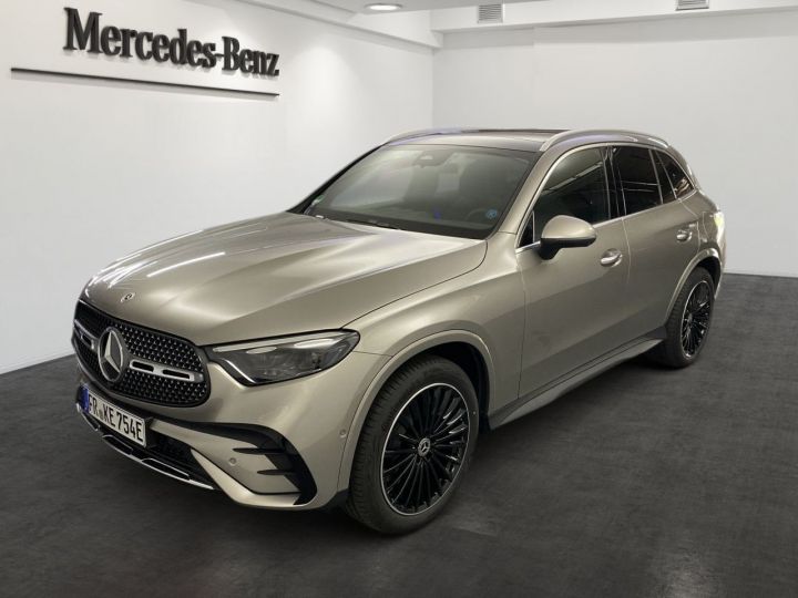 Mercedes GLC Mercedes GLC 300e 204Ch 4M AMG Attelage Pano 360° Airmat Burmester / 39 Argent Métallisé - 19