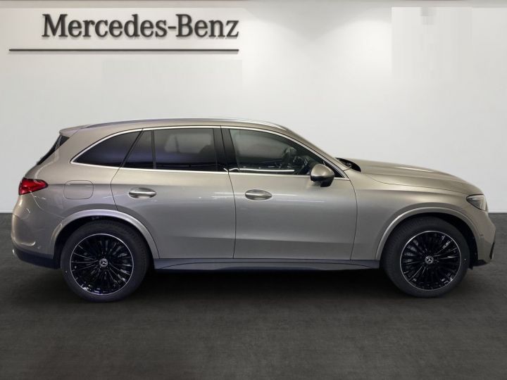 Mercedes GLC Mercedes GLC 300e 204Ch 4M AMG Attelage Pano 360° Airmat Burmester / 39 Argent Métallisé - 20