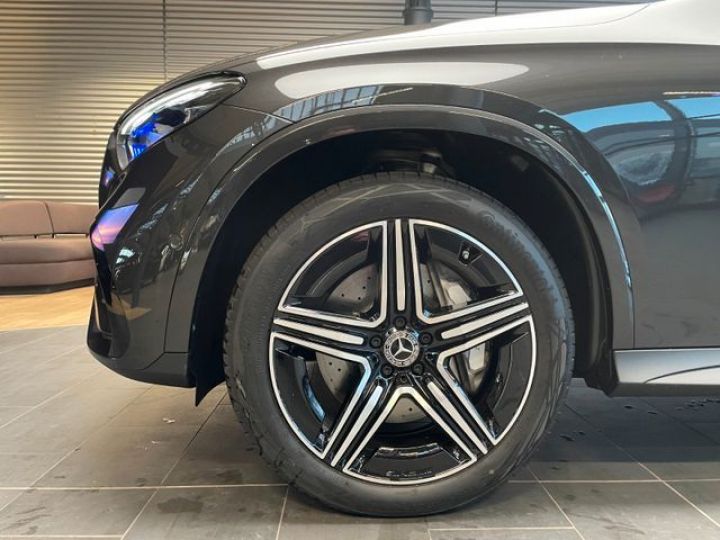 Mercedes GLC Mercedes GLC 300e 204Ch 4M AMG Line+360°+PANO+Airmat+Attelage / 27 Gris Métallisé - 20