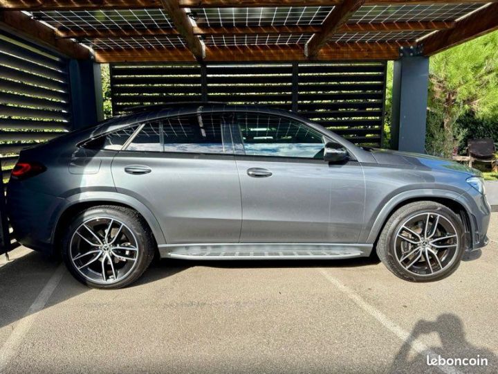 Mercedes GLE Classe Mercedes benz 400 d 330 ch amg line 4matic 9g-tronic toit ouvrant carplay burmester suivi Gris - 2