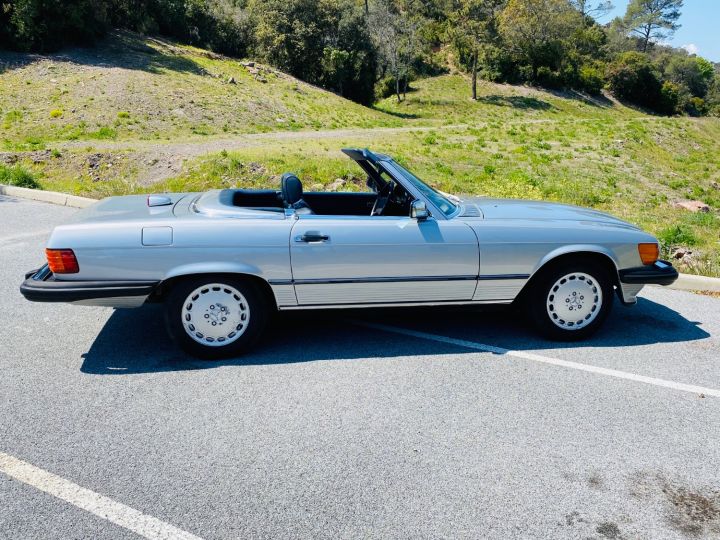 Mercedes SL 560 V8 CABRIOLET Argent Metallise - 3