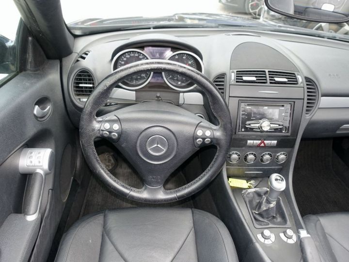 Mercedes SLK 200K Noir - 11