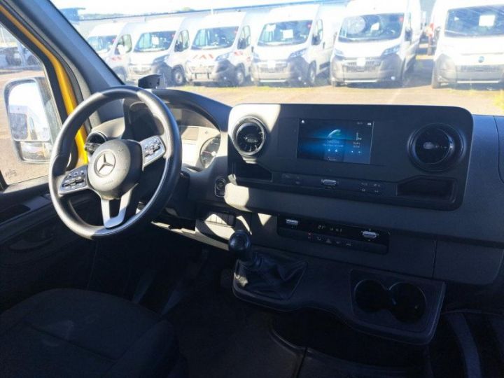 Mercedes Sprinter CCB 314 CDI 33 3T5 TRACTION Jaune - 4