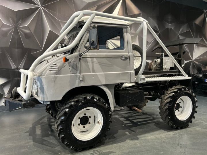 Mercedes Unimog 411 35 CH Gris - 2