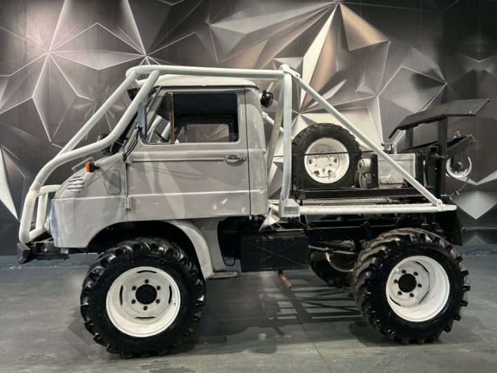 Mercedes Unimog 411 35 CH Gris - 3