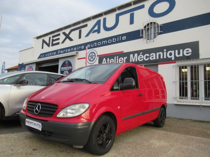 Mercedes Vito 120CDI V6 CPACT 2T7 Rouge - 1