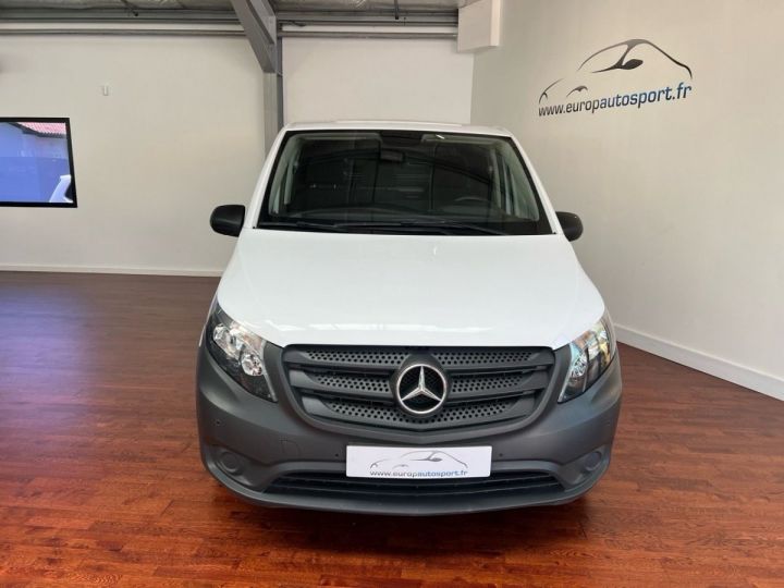 Mercedes Vito FG 114 CDI LONG FIRST PROPULSION 9G-TRONIC Blanc - 2