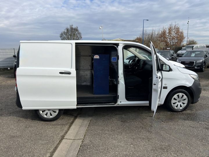 Mercedes Vito III 114 2.2 CDI 136ch 3Places 1erMain GPS Caméra 11,650€ H.T BLANC - 9