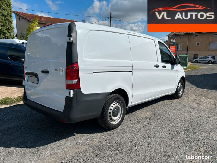 Mercedes Vito Mercedes 114 CDI 136 cv Année 2021 Blanc - 3