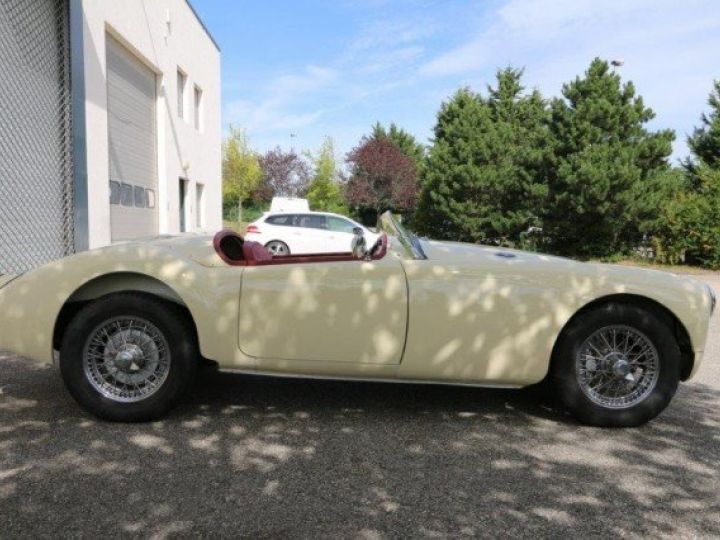 MG MGA A ROADSTER type      Essence BEIGE - 14