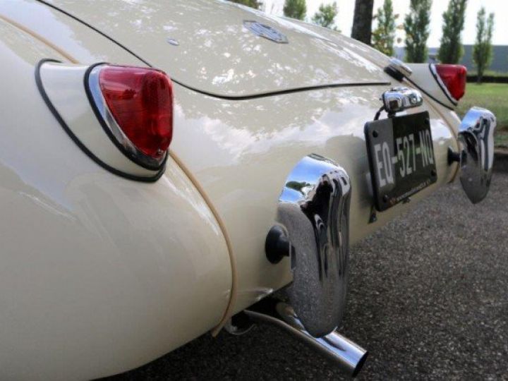 MG MGA A ROADSTER type      Essence BEIGE - 30