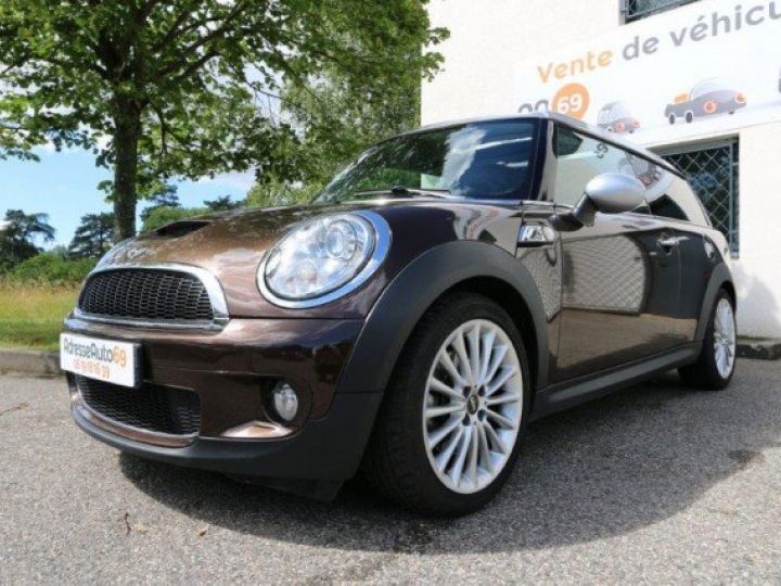 Mini Clubman COOPER S 175CV BVA PACK CHILI     Essence MARRON CHOCOLATE - 3