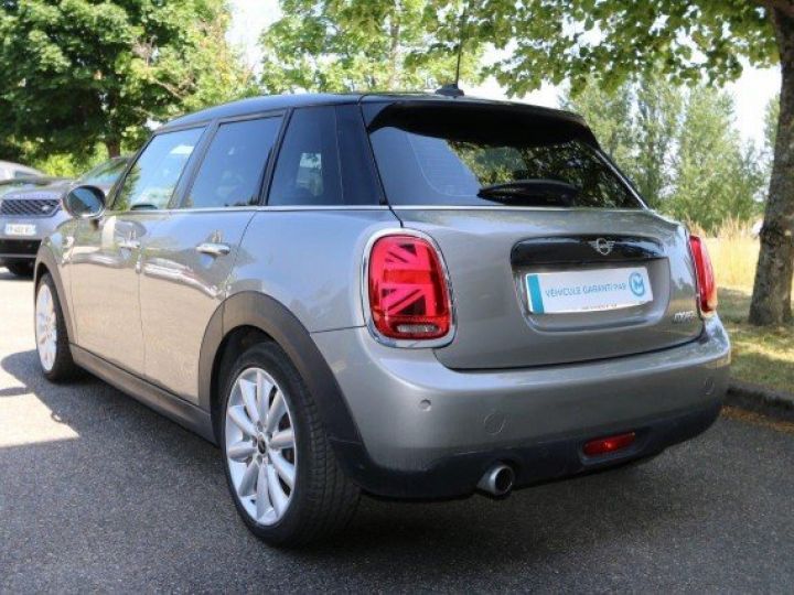 Mini Cooper 1,5 136CV BVA7 5 Portes     Essence GRIS METAL - 23