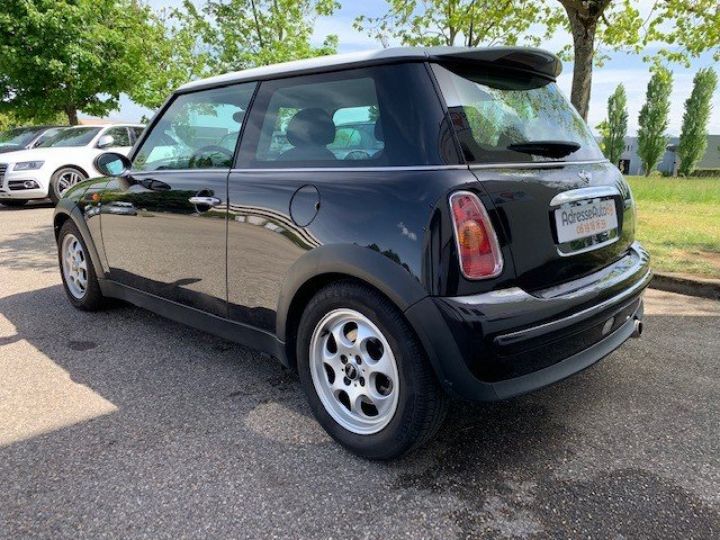 Mini Cooper 1.6 115cv      Essence NOIRE - 14