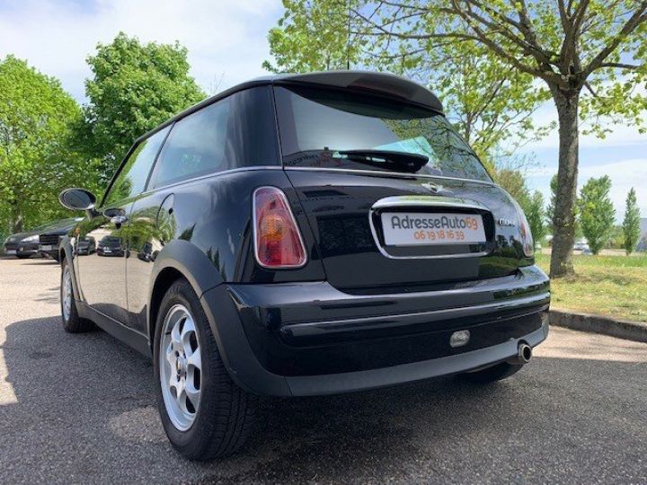 Mini Cooper 1.6 115cv      Essence NOIRE - 15