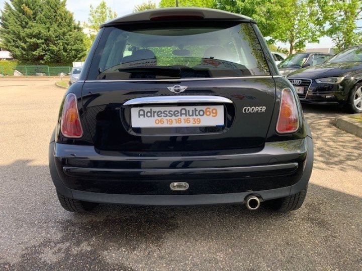 Mini Cooper 1.6 115cv      Essence NOIRE - 16