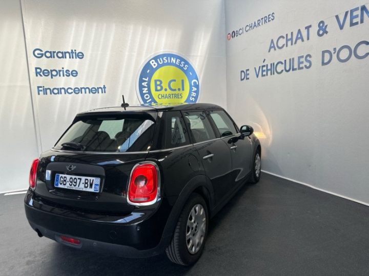 Mini Cooper 5 PORTES ONE 102CH Noir - 5