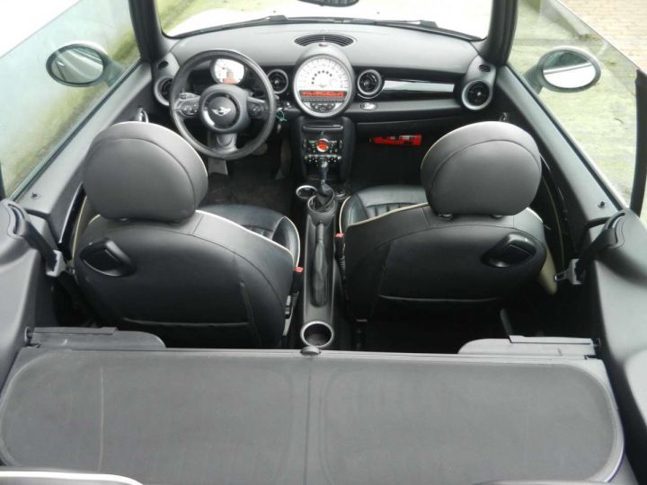 Mini Cooper D Cabrio 2.0 Automatique Pack Sport Blanc - 15