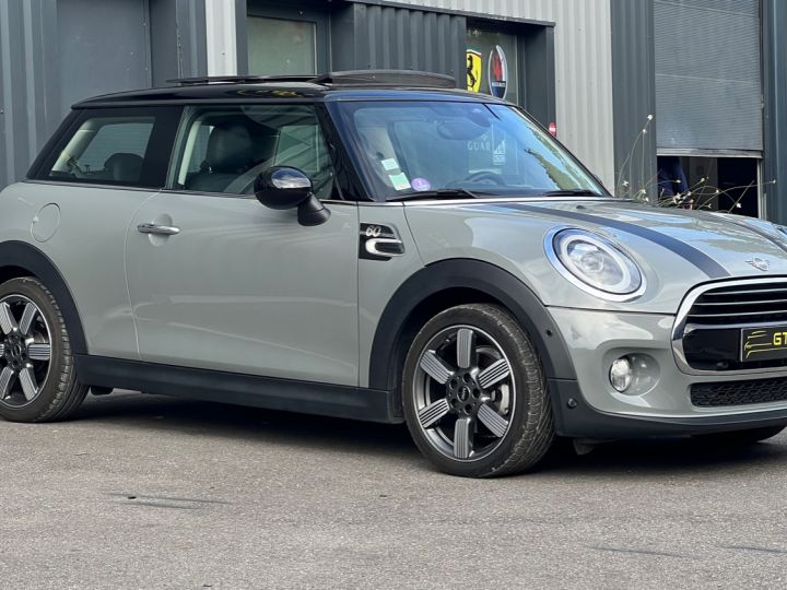 Mini Cooper Mini Série Spéciale édition 60 ans LOA 208 euros par mois Vendu