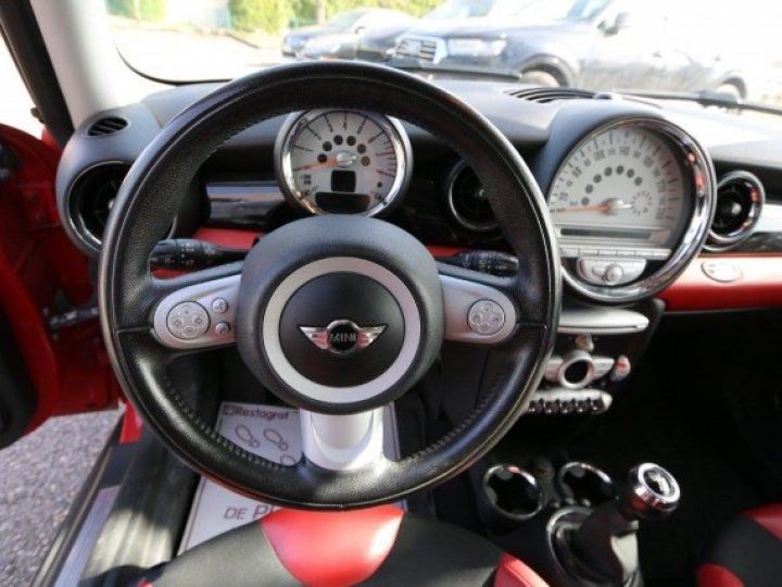 Mini Cooper R56 1.6 120CV BVM6     Essence ROUGE - 11