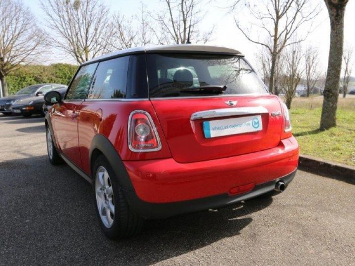 Mini Cooper R56 1.6 120CV BVM6     Essence ROUGE - 16