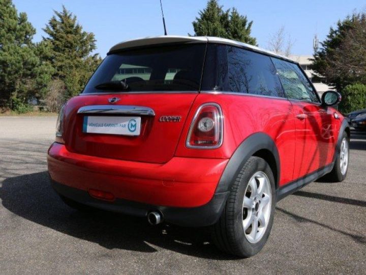 Mini Cooper R56 1.6 120CV BVM6     Essence ROUGE - 18