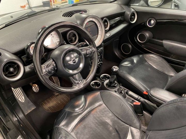 Mini Cooper SD Cabrio Cabriolet 2.0 D S DPF- 1erMAIN-CARNET-NAVI-CLIM Noir Métallisé - 8