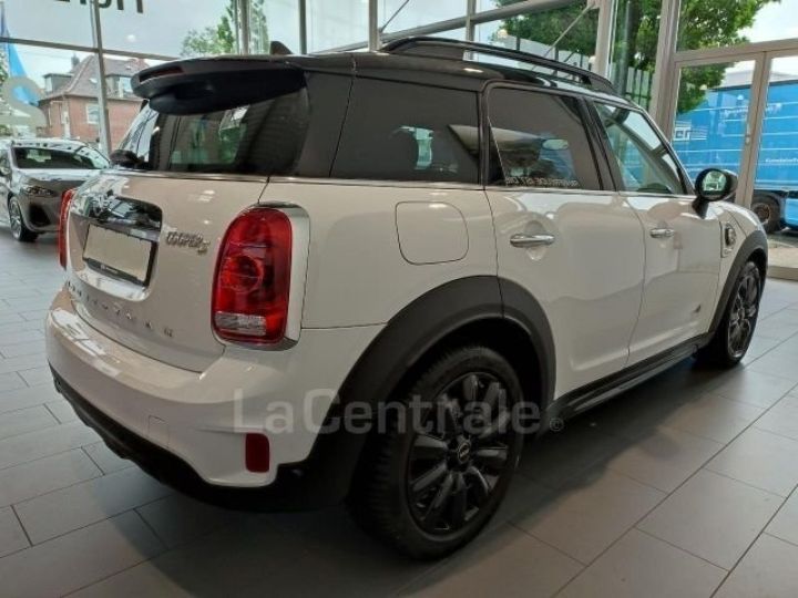 Mini Countryman 2 II (2) (F60) COOPER SE ALL4 CHILI 125+95 BVA6 blanc metal - 5