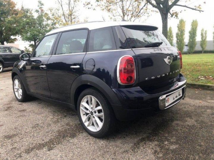 Mini Countryman COOPER 1.6 D 116CV BVA      Diesel BLEU MARINE MÉTAL - 15