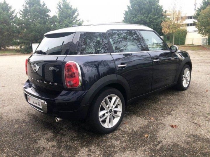 Mini Countryman COOPER 1.6 D 116CV BVA      Diesel BLEU MARINE MÉTAL - 17